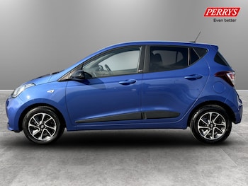 Used Hyundai i10 2018 for sale - 77872611: Photo