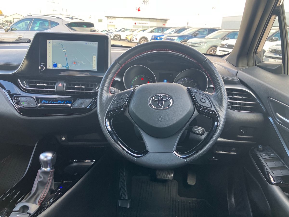 Used Toyota C-HR 2022 for sale - 76638202: Photo 15