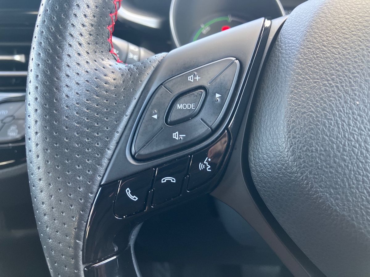 Used Toyota C-HR 2022 for sale - 76638202: Photo 16