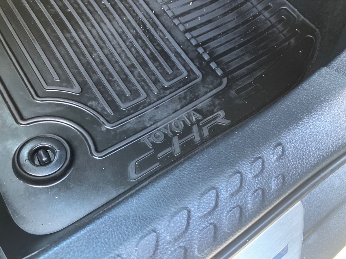 Used Toyota C-HR 2022 for sale - 76638202: Photo 31