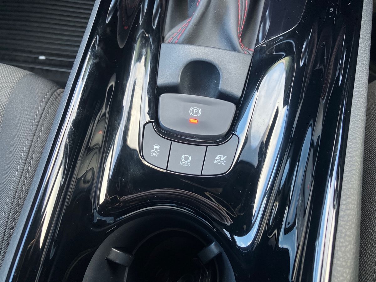 Used Toyota C-HR 2022 for sale - 76638202: Photo 36