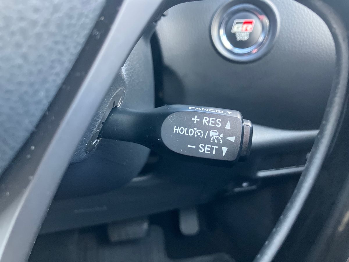 Used Toyota C-HR 2022 for sale - 76638202: Photo 41