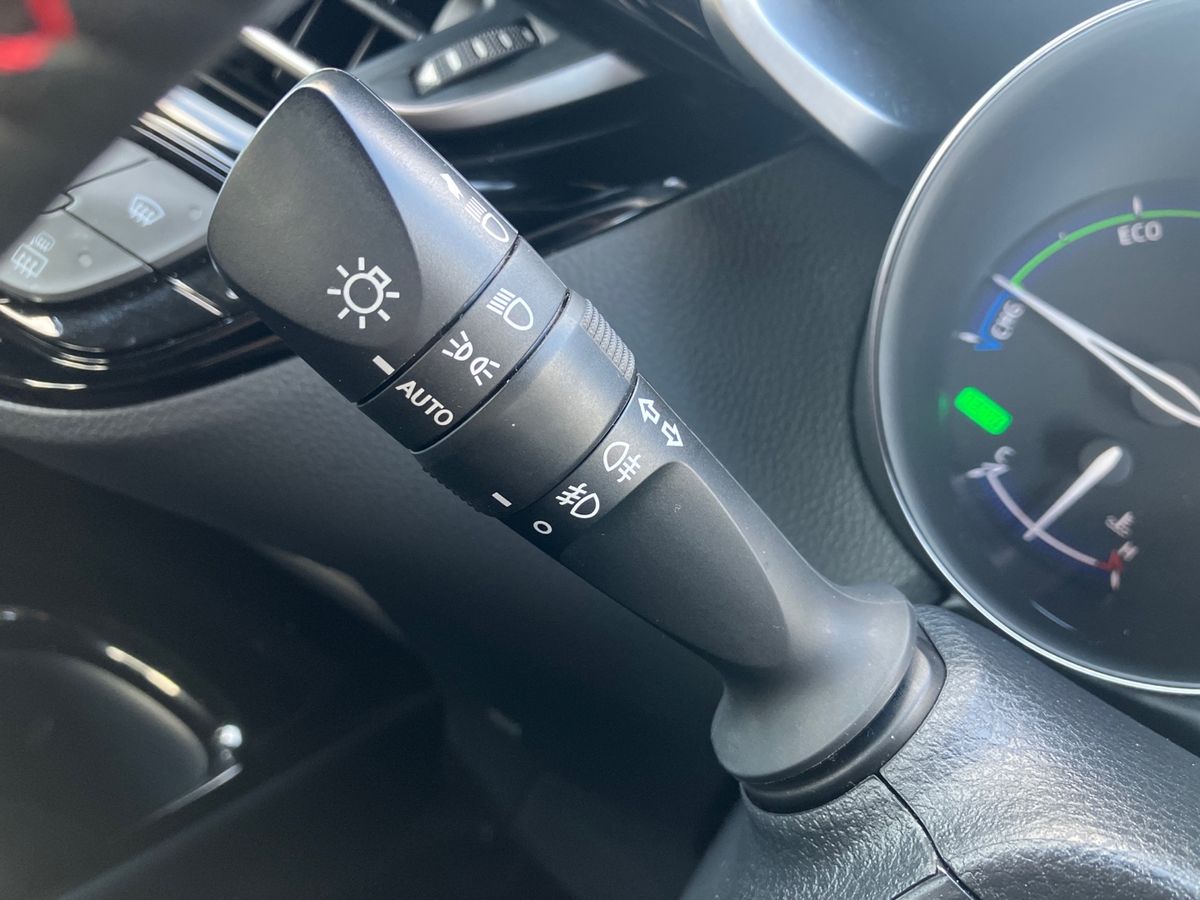 Used Toyota C-HR 2022 for sale - 76638202: Photo 43