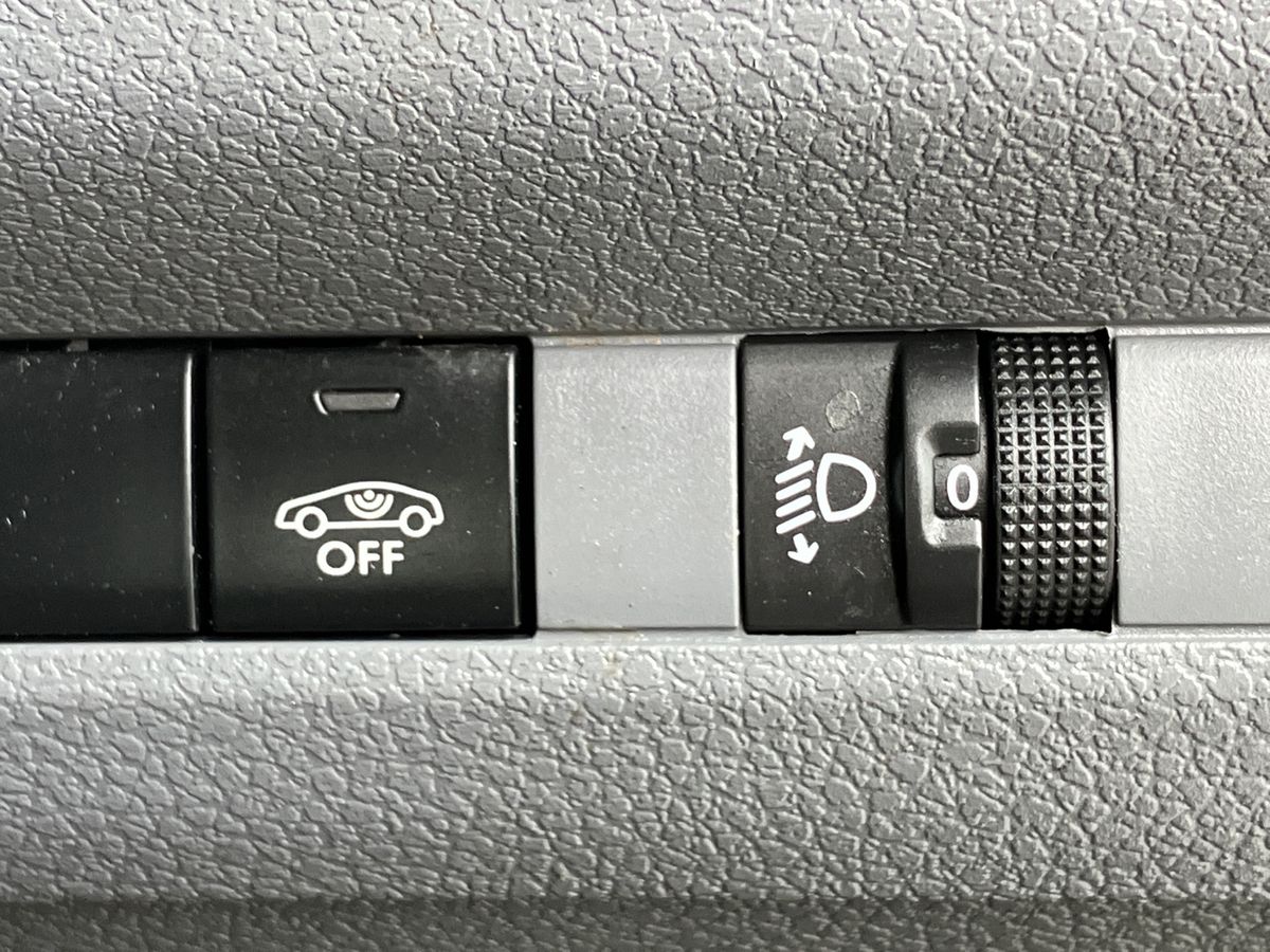 Vehicle 44