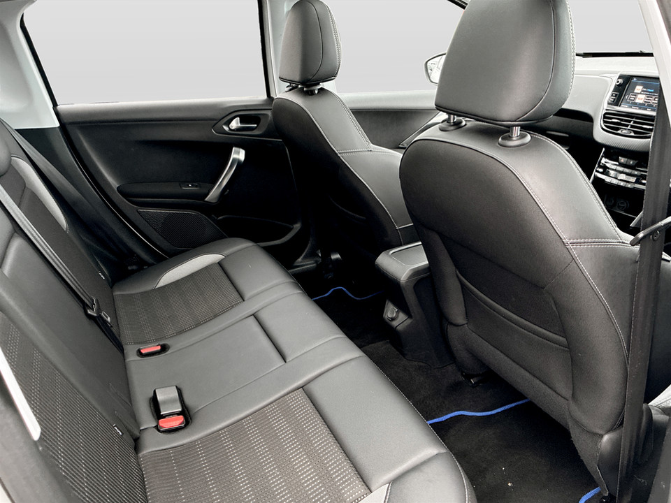 Used Peugeot 2008 2018 for sale - 77997894: Photo 14