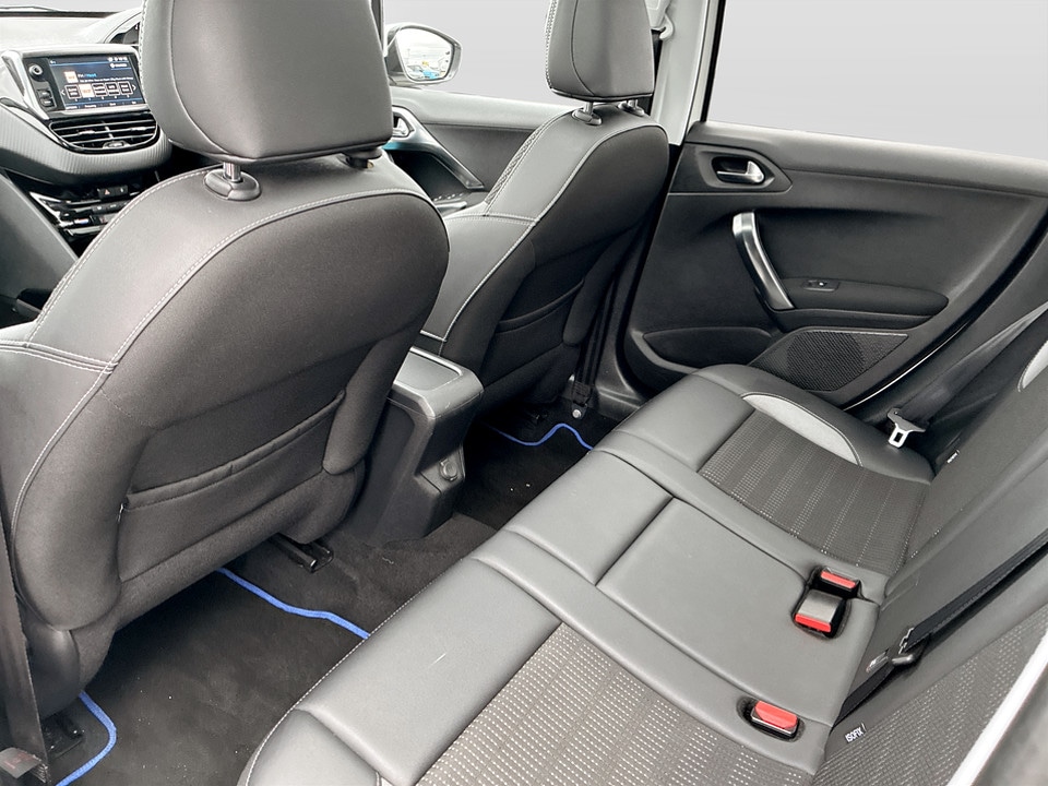 Used Peugeot 2008 2018 for sale - 77997894: Photo 18