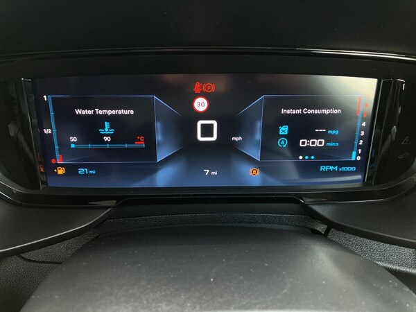 Used Citroen Berlingo 2025 for sale - 74927846: Photo 15