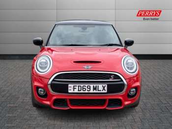 Used MINI Hatch 2019 for sale - 74928103: Photo