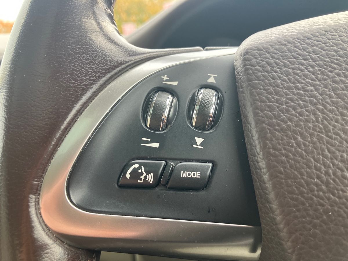 Used Jaguar XF 2015 for sale - 76158344: Photo 16