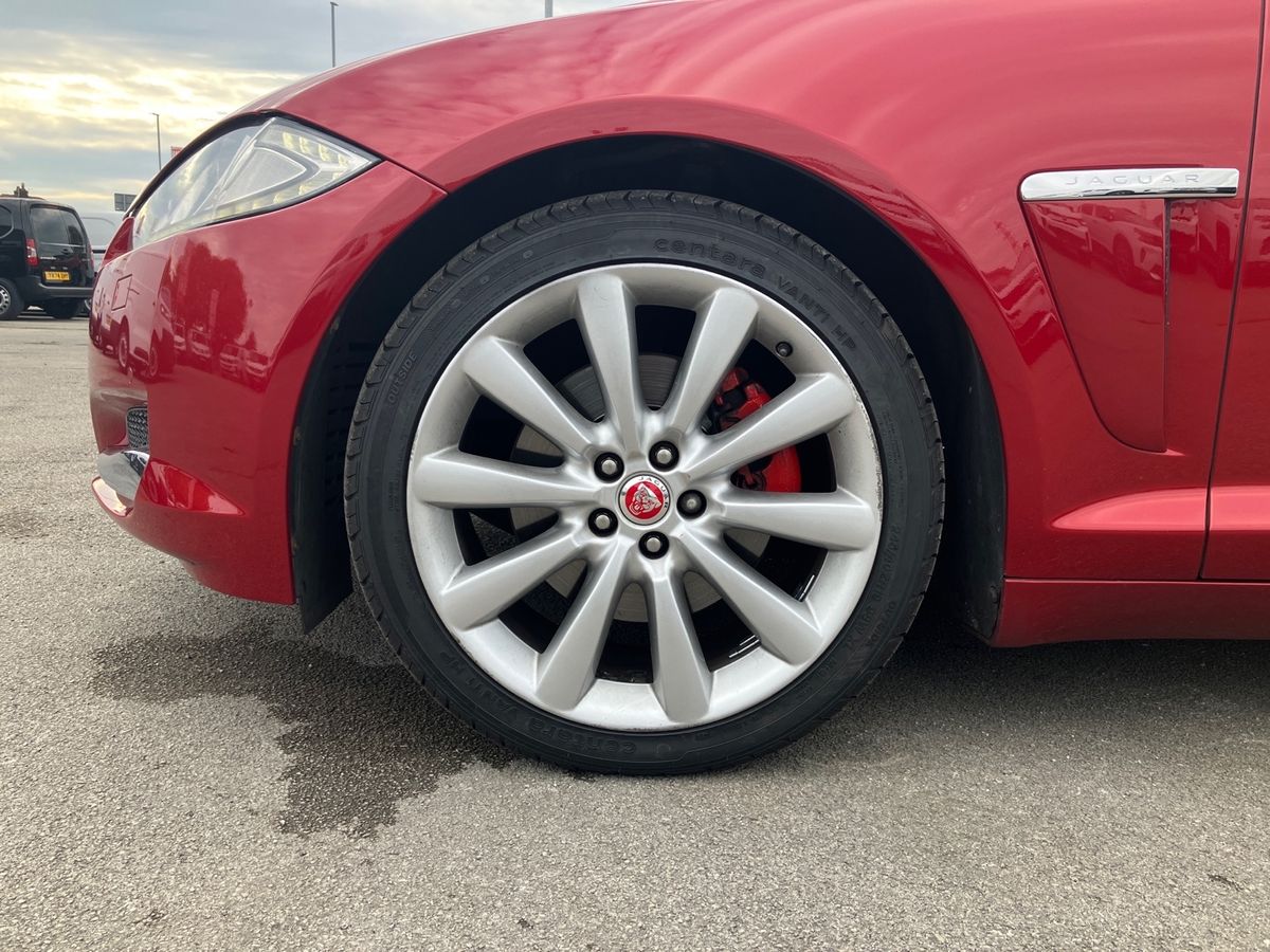 Used Jaguar XF 2015 for sale - 76158344: Photo 22