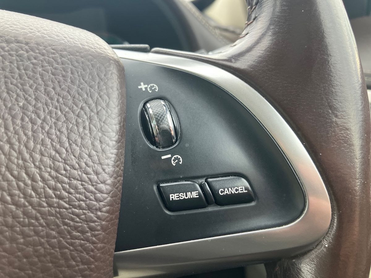 Used Jaguar XF 2015 for sale - 76158344: Photo 31