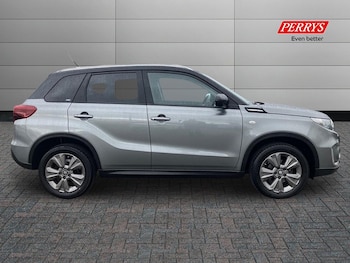 Used Suzuki Vitara 2022 for sale - 76300475: Photo