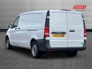 Used Mercedes-Benz Vito 2022 for sale - 77148757: Photo