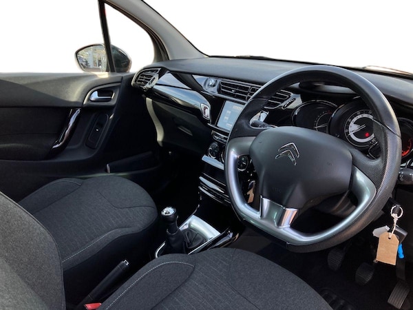 Used Citroen C3 2016 for sale - 76263974: Photo 9