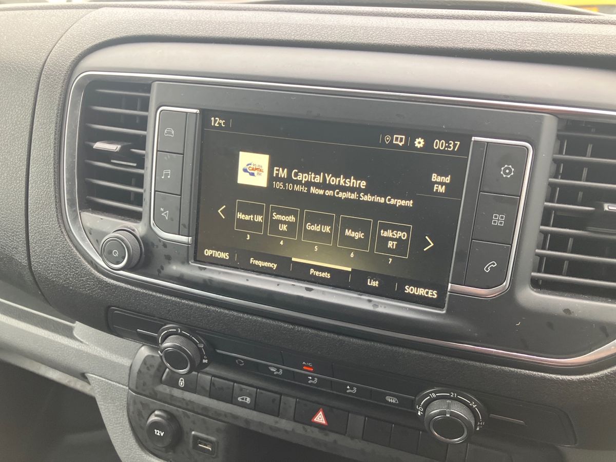 Used Vauxhall Vivaro 2022 for sale - 76491118: Photo 10