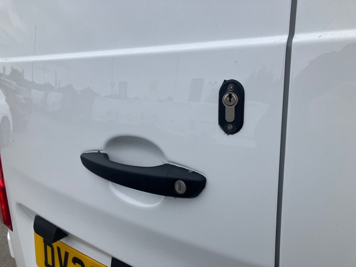 Used Vauxhall Vivaro 2022 for sale - 76491118: Photo 24