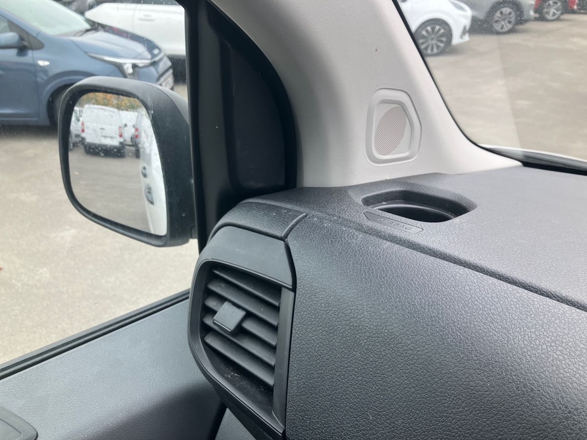 Used Vauxhall Vivaro 2022 for sale - 76491118: Photo 40