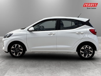 Used Hyundai i10 2023 for sale - 78639681: Photo