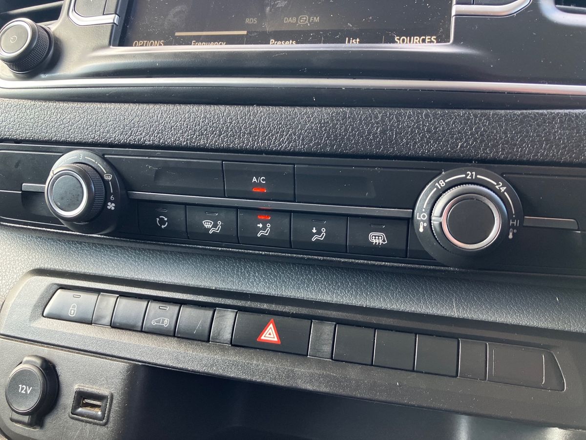 Used Vauxhall Vivaro 2022 for sale - 76128225: Photo 12