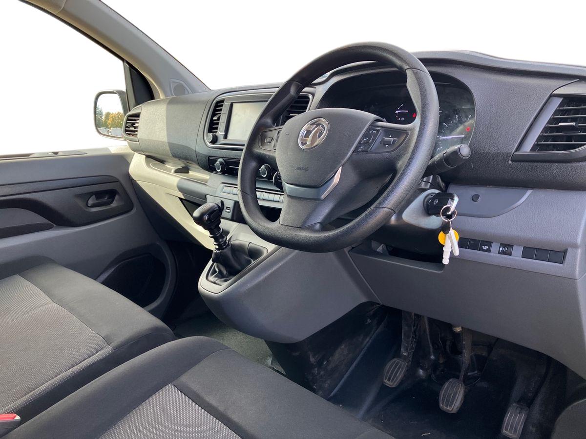 Used Vauxhall Vivaro 2022 for sale - 76128225: Photo 8