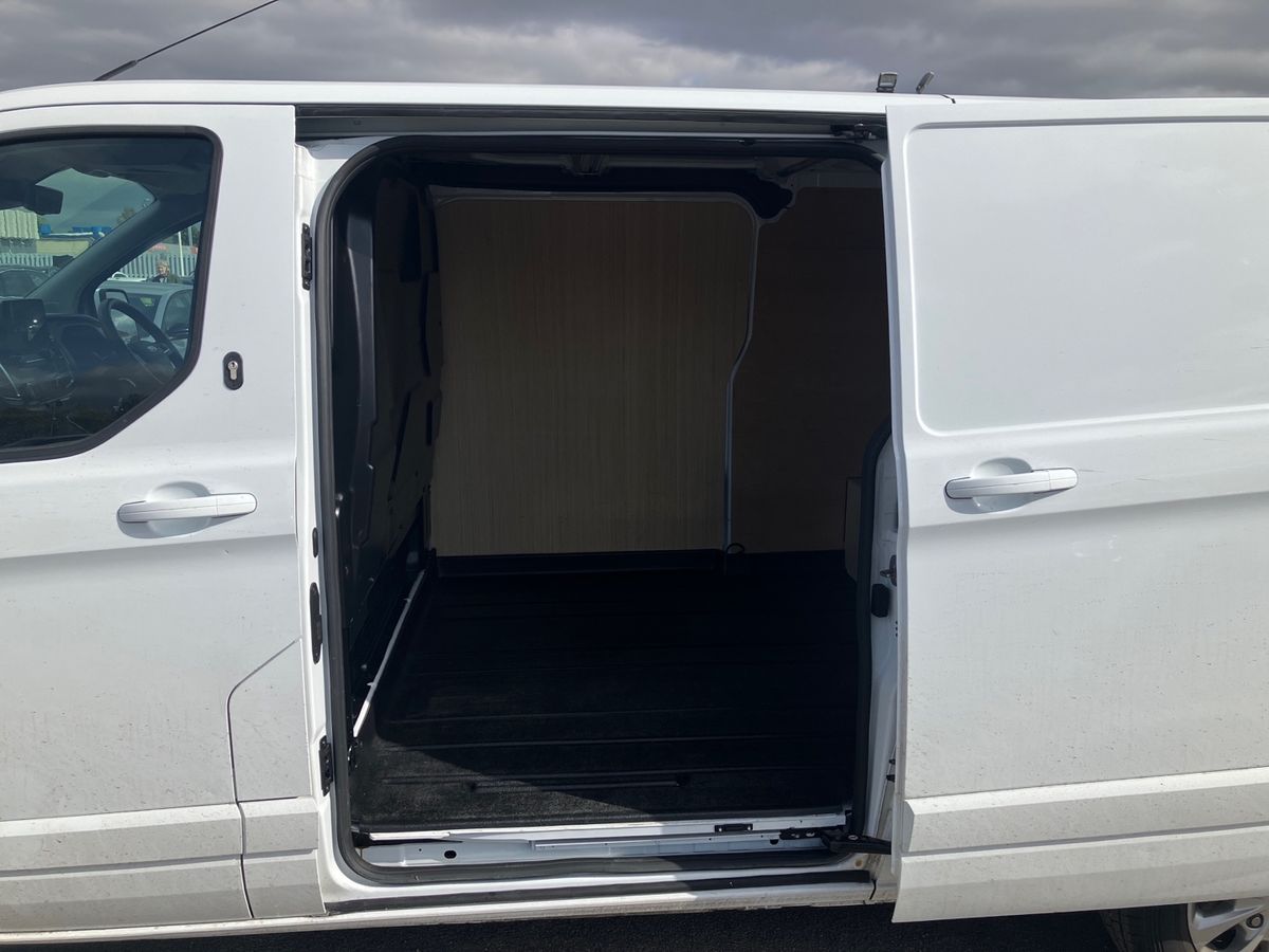 Used Ford Transit Custom 2023 for sale - 75983237: Photo 38