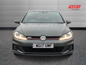 Used Volkswagen Golf 2017 for sale - 77180303: Photo