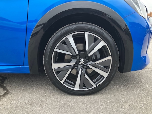 Used Peugeot 208 2020 for sale - 76310938: Photo 8