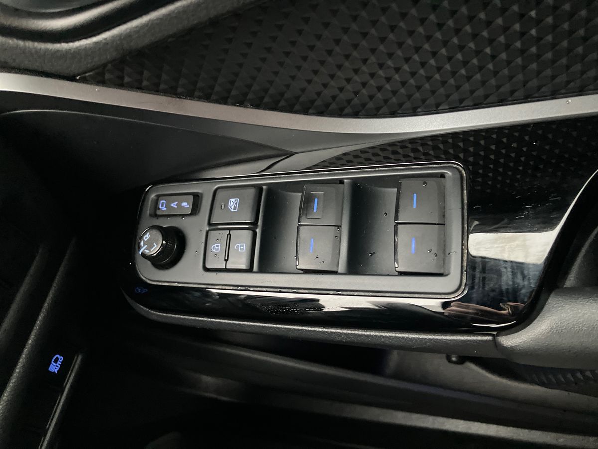 Used Toyota C-HR 2022 for sale - 77148756: Photo 18