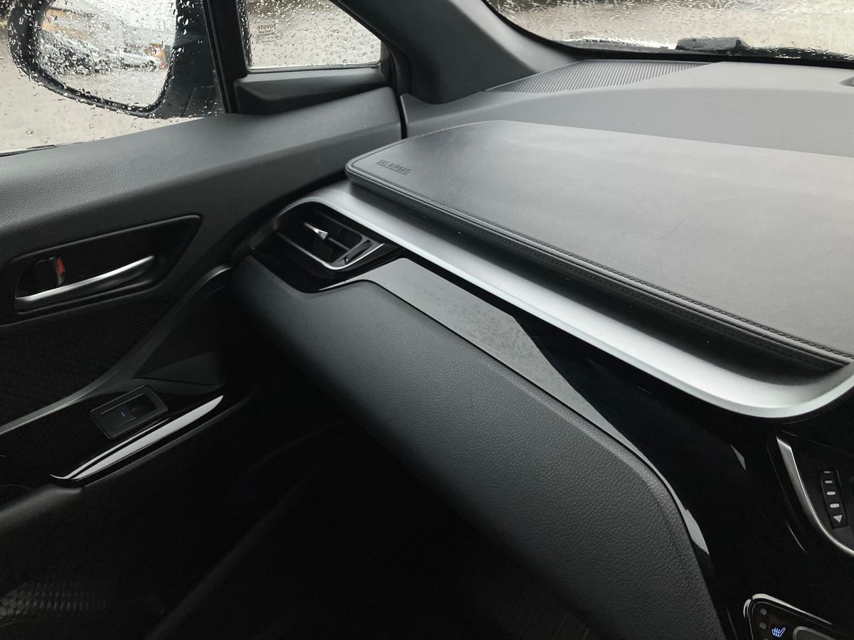 Used Toyota C-HR 2022 for sale - 77148756: Photo 37