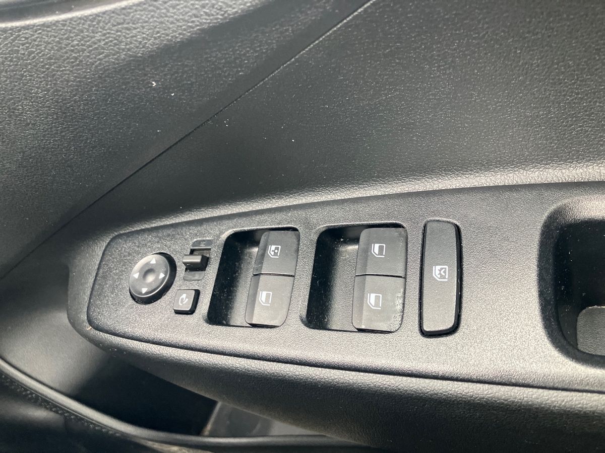 Used Hyundai i10 2024 for sale - 76310975: Photo 18
