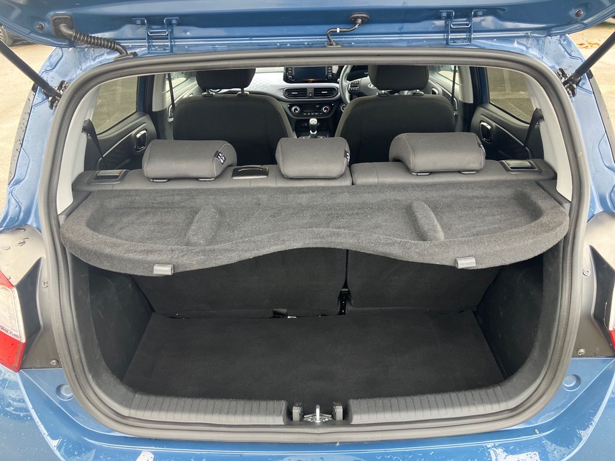 Used Hyundai i10 2024 for sale - 76310975: Photo 20