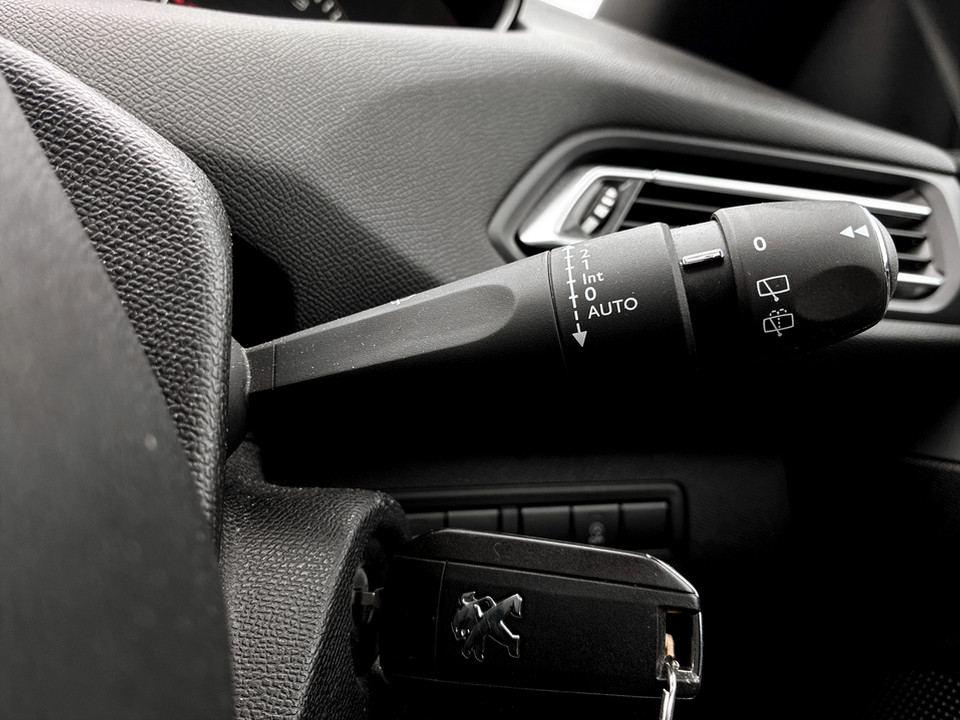 Used Peugeot 308 2020 for sale - 77980543: Photo 36