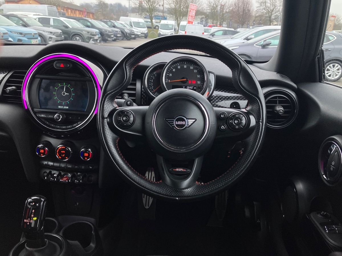 Used MINI Hatch 2019 for sale - 77100001: Photo 16