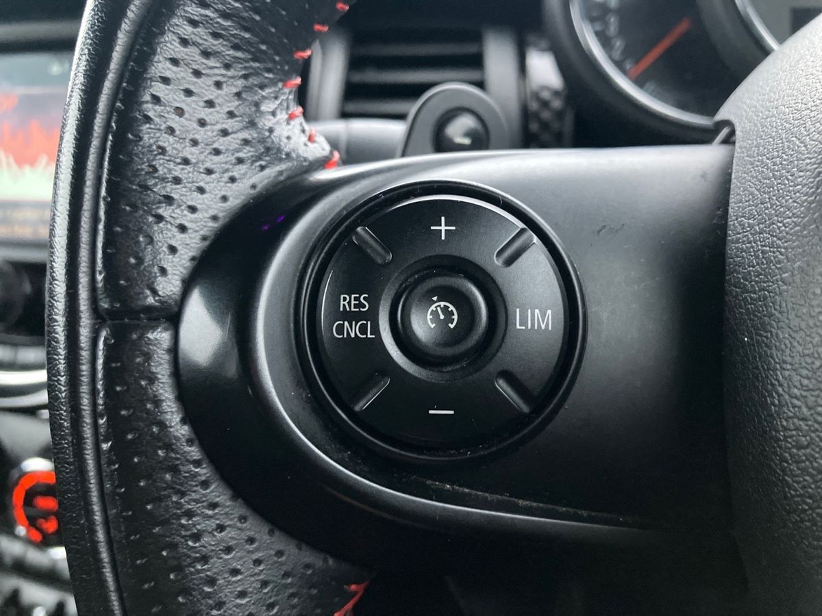 Used MINI Hatch 2019 for sale - 77100001: Photo 17