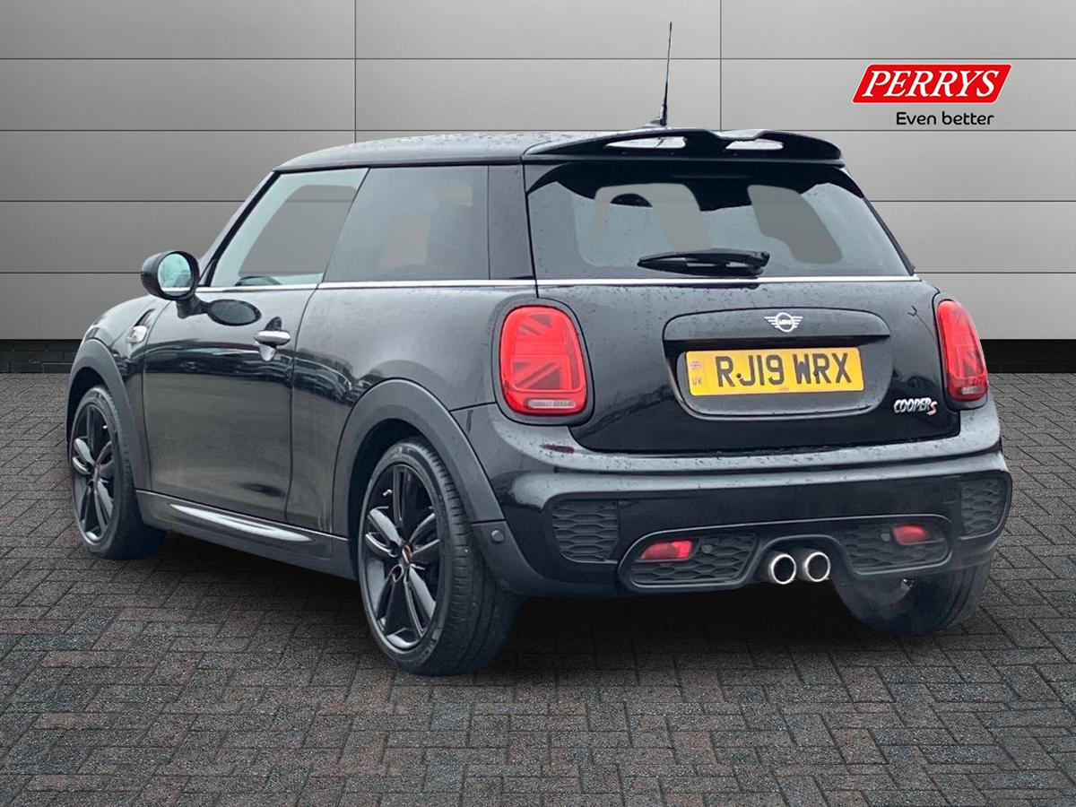 Used MINI Hatch 2019 for sale - 77100001: Photo 2