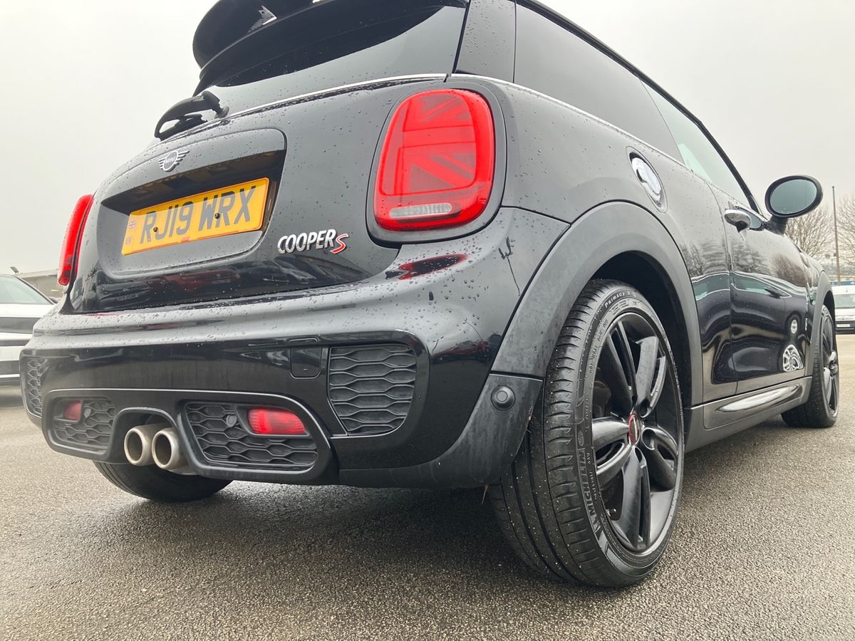 Used MINI Hatch 2019 for sale - 77100001: Photo 30