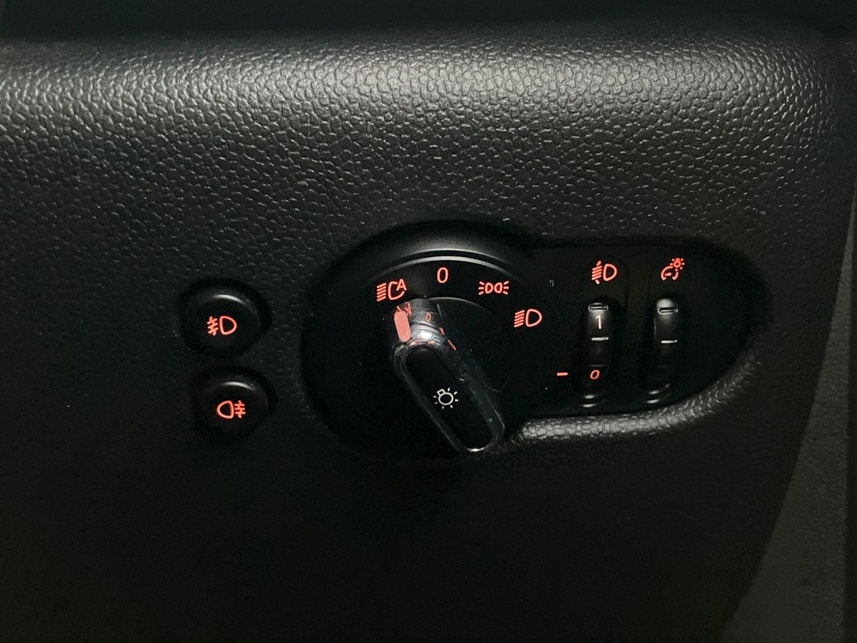 Used MINI Hatch 2019 for sale - 77100001: Photo 47