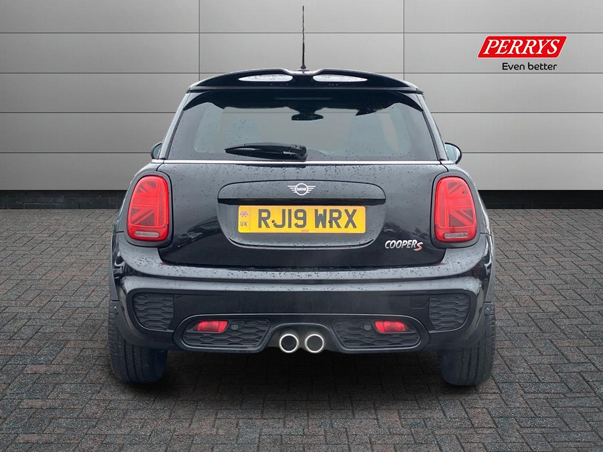 Used MINI Hatch 2019 for sale - 77100001: Photo 6