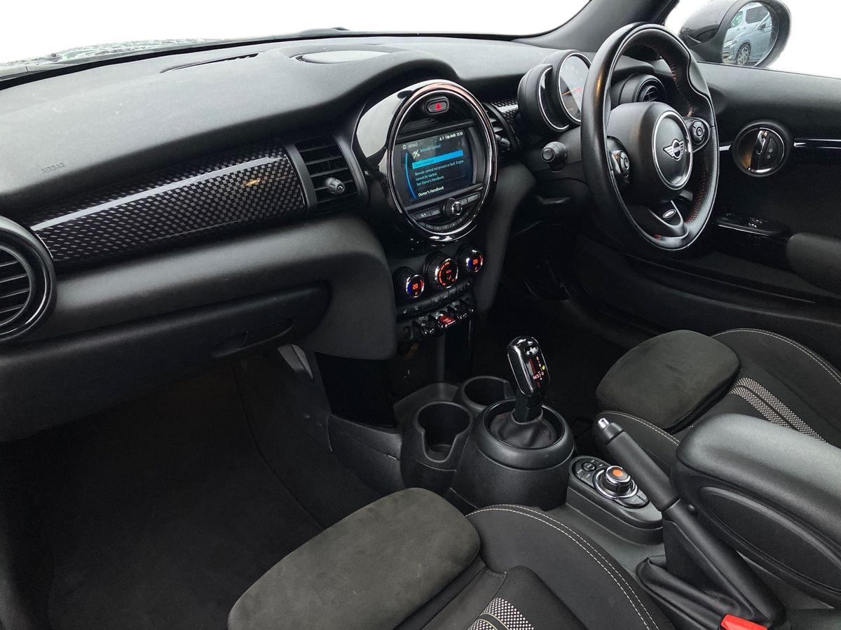 Used MINI Hatch 2019 for sale - 77100001: Photo 7