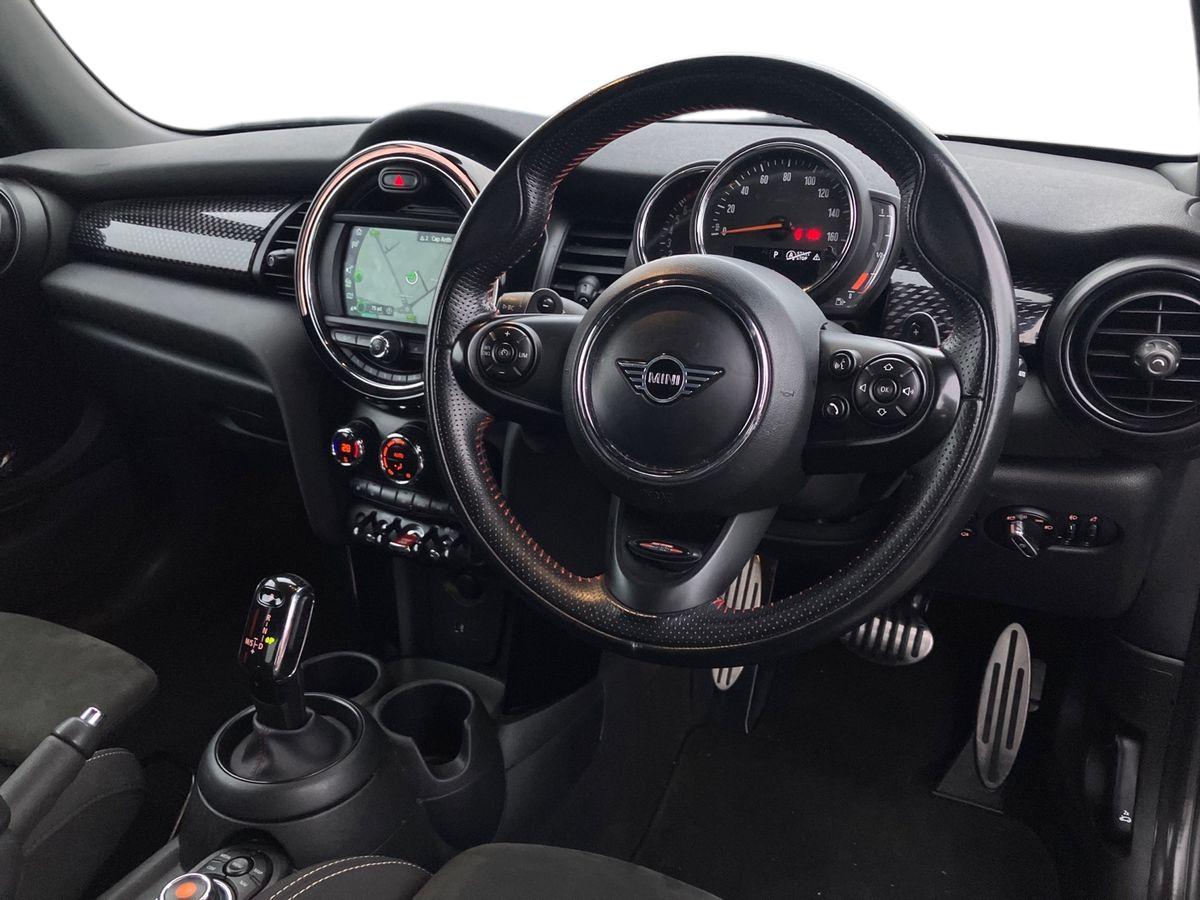 Used MINI Hatch 2019 for sale - 77100001: Photo 9