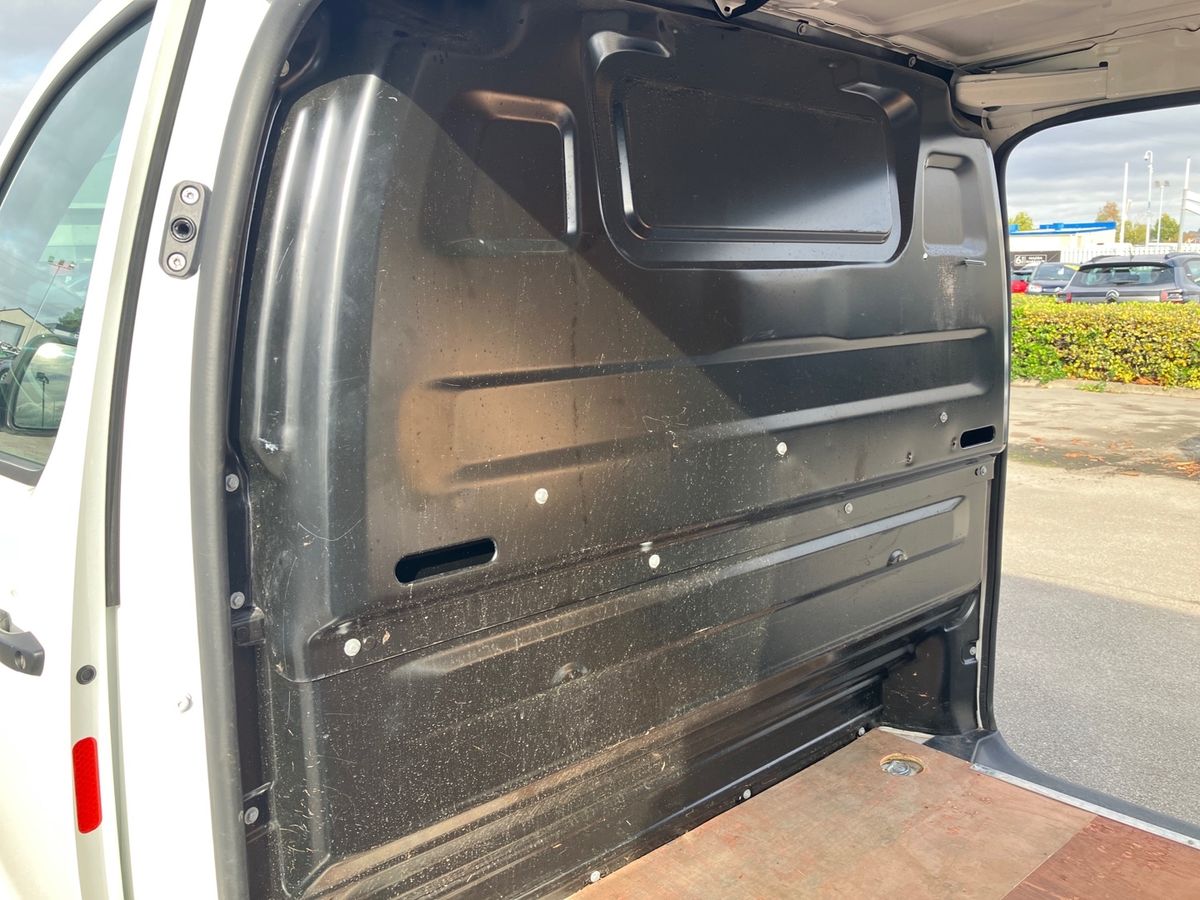 Used Vauxhall Vivaro 2022 for sale - 76158227: Photo 22