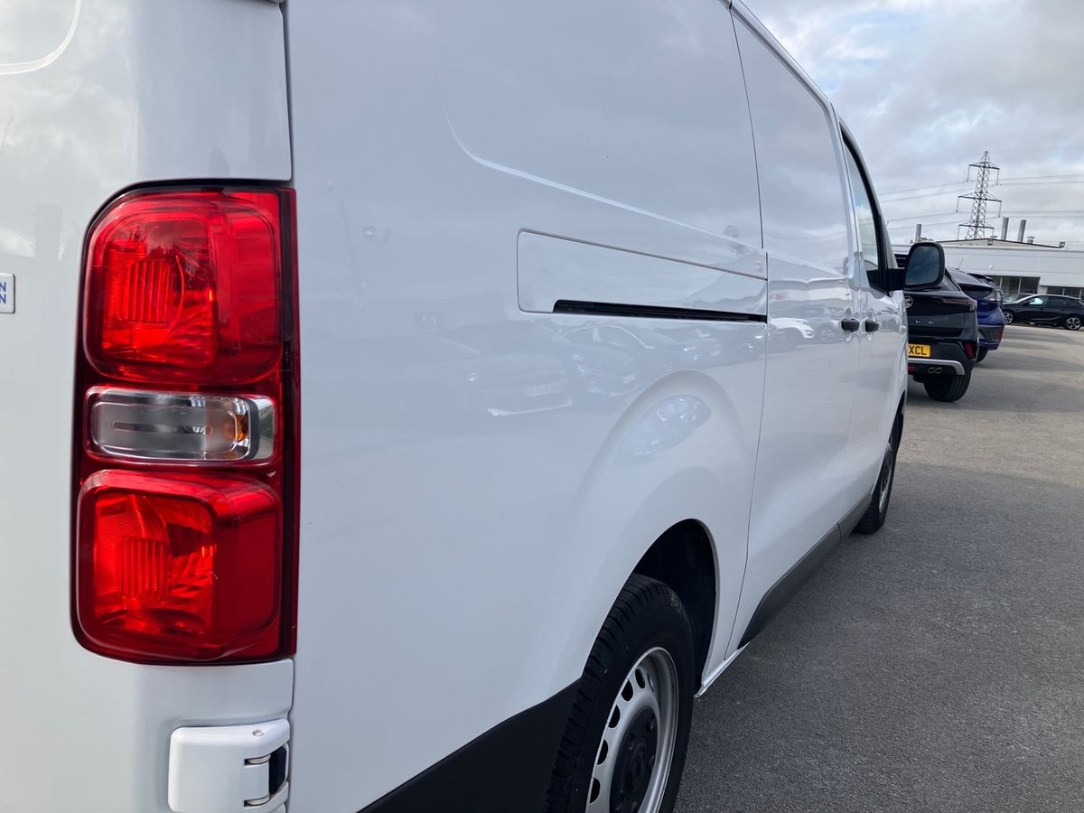 Used Vauxhall Vivaro 2022 for sale - 76158227: Photo 29