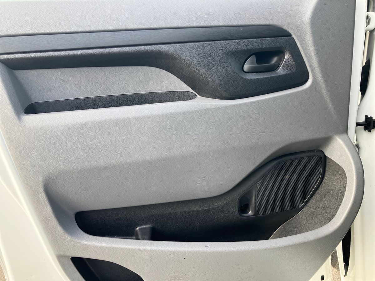 Used Vauxhall Vivaro 2022 for sale - 76158227: Photo 31