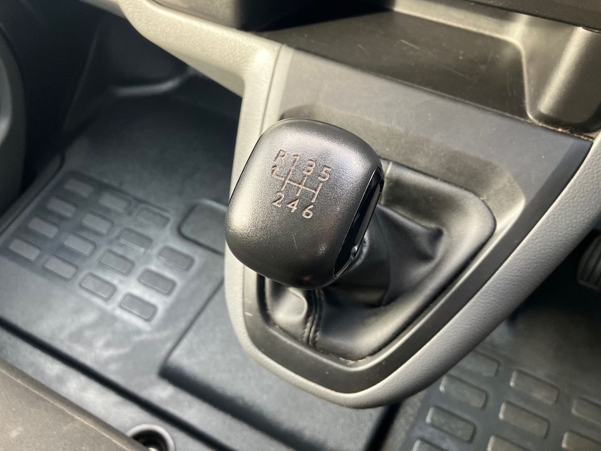 Used Vauxhall Vivaro 2022 for sale - 76158227: Photo 35