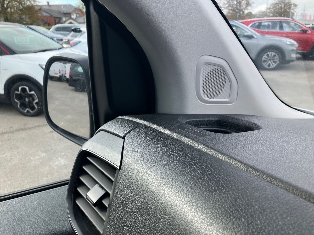 Used Vauxhall Vivaro 2022 for sale - 76158227: Photo 43