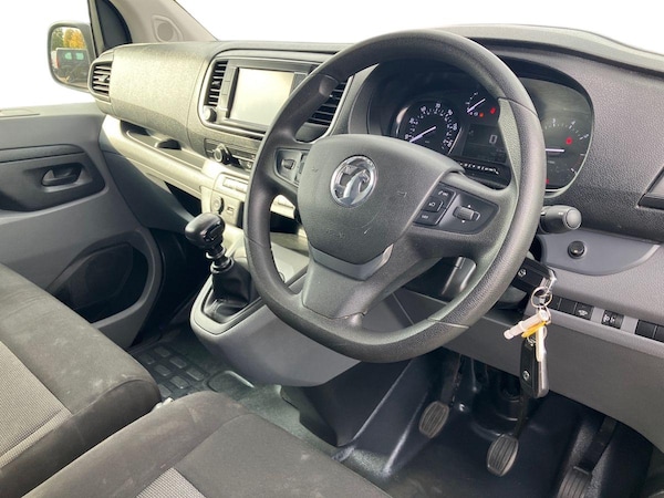 Used Vauxhall Vivaro 2022 for sale - 76158227: Photo 9