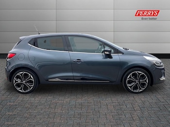 Used Renault Clio 2018 for sale - 76288185: Photo