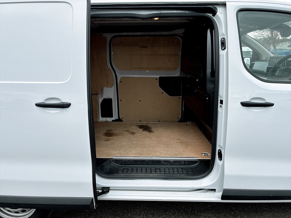 Used Vauxhall Vivaro 2024 for sale - 77846028: Photo 24