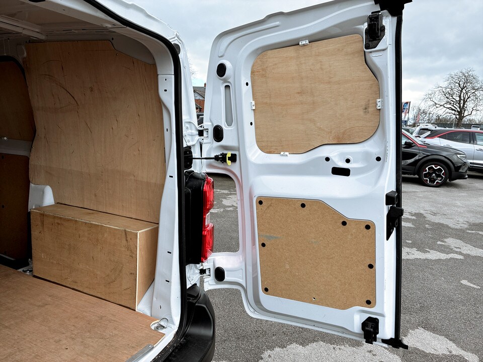 Used Vauxhall Vivaro 2024 for sale - 77846028: Photo 31