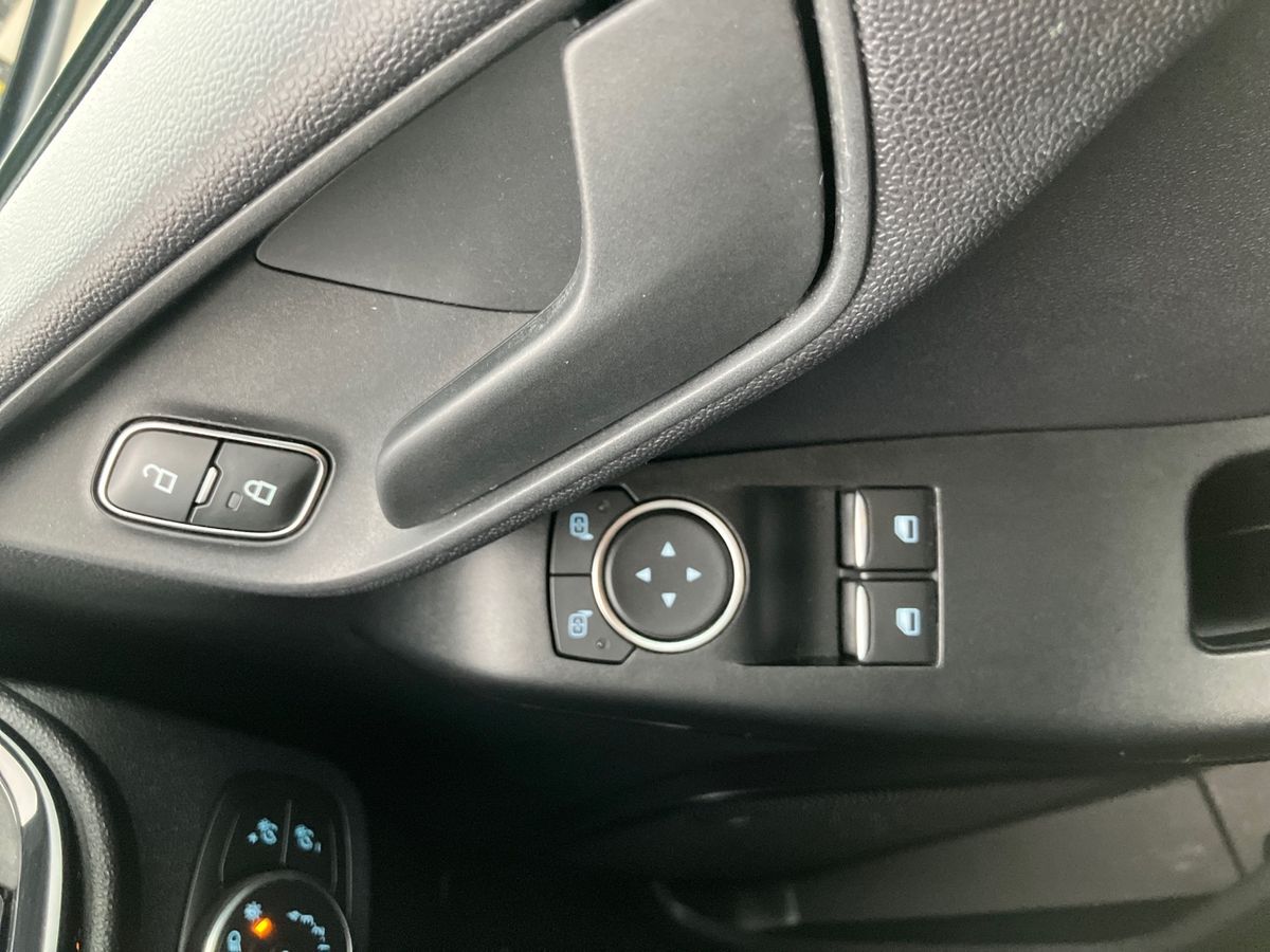 Used Ford Fiesta 2021 for sale - 76311107: Photo 19